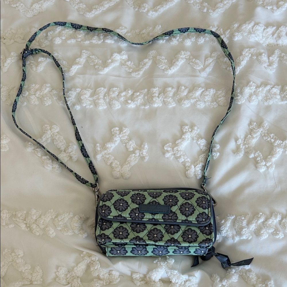 Vera Bradley quilted floral wallet, Crossbody